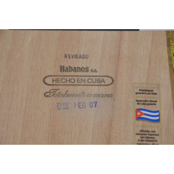 Romeo y Julieta Churchills Tubo Añejados